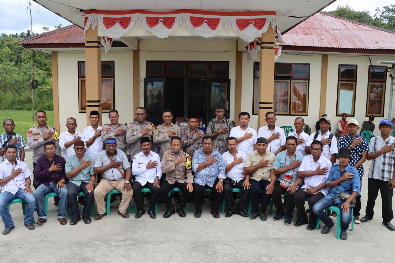 Safari Kamtibmas, Wakapolres Seram Bagian Barat Kunjungi Huamual Belakang