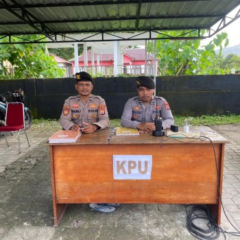 Polres Buru Selatan Lakukan Pengamanan Ketat KPU Jelang Pilkada 2024