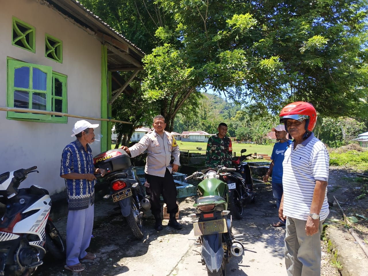 Cooling System Bhabinkamtibmas Negeri Siri Sori Islam Gencarkan Patroli dan Himbauan Jelang Pilkada 2024