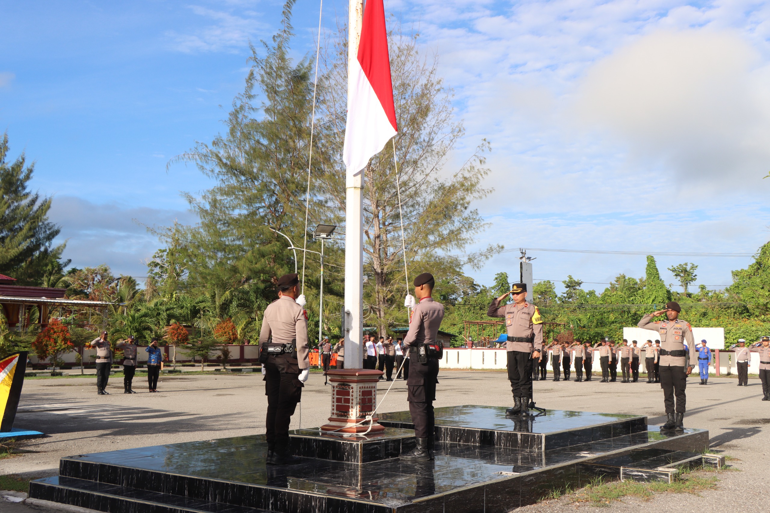 Polres Kepulauan Aru Gelar Upacara Hari Kesadaran Nasional