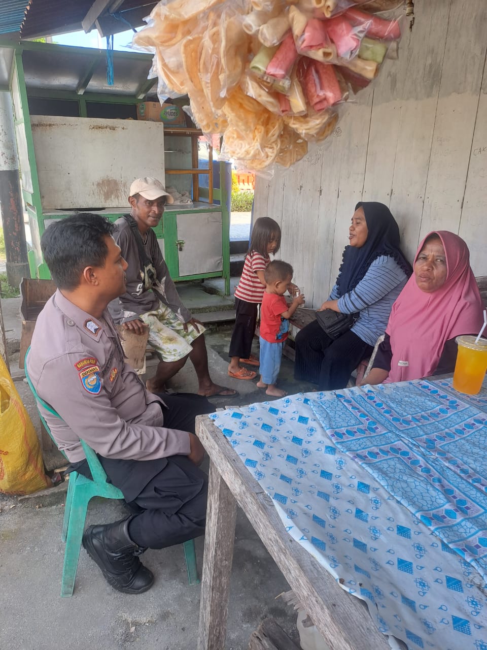 Kembali Sat Binmas Polres Mapteng Gelar Cooling System Sambangi Warga