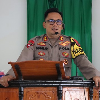 Pimpin Ibadah Binrohtal, Kapolres Seram Bagian Barat : Jadilah Garam Dan Terang Dunia