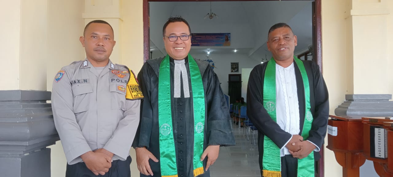 Polsek Piru Gelar Program Minggu Kasih Sebagai Upaya Memakmurkan Tempat Ibadah.