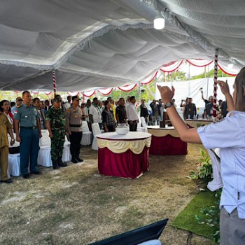 Kapolres Kepulauan Tanimbar hadiri Rapat Pleno terbuka, pengundian dan penetapan nomor urut Paslon