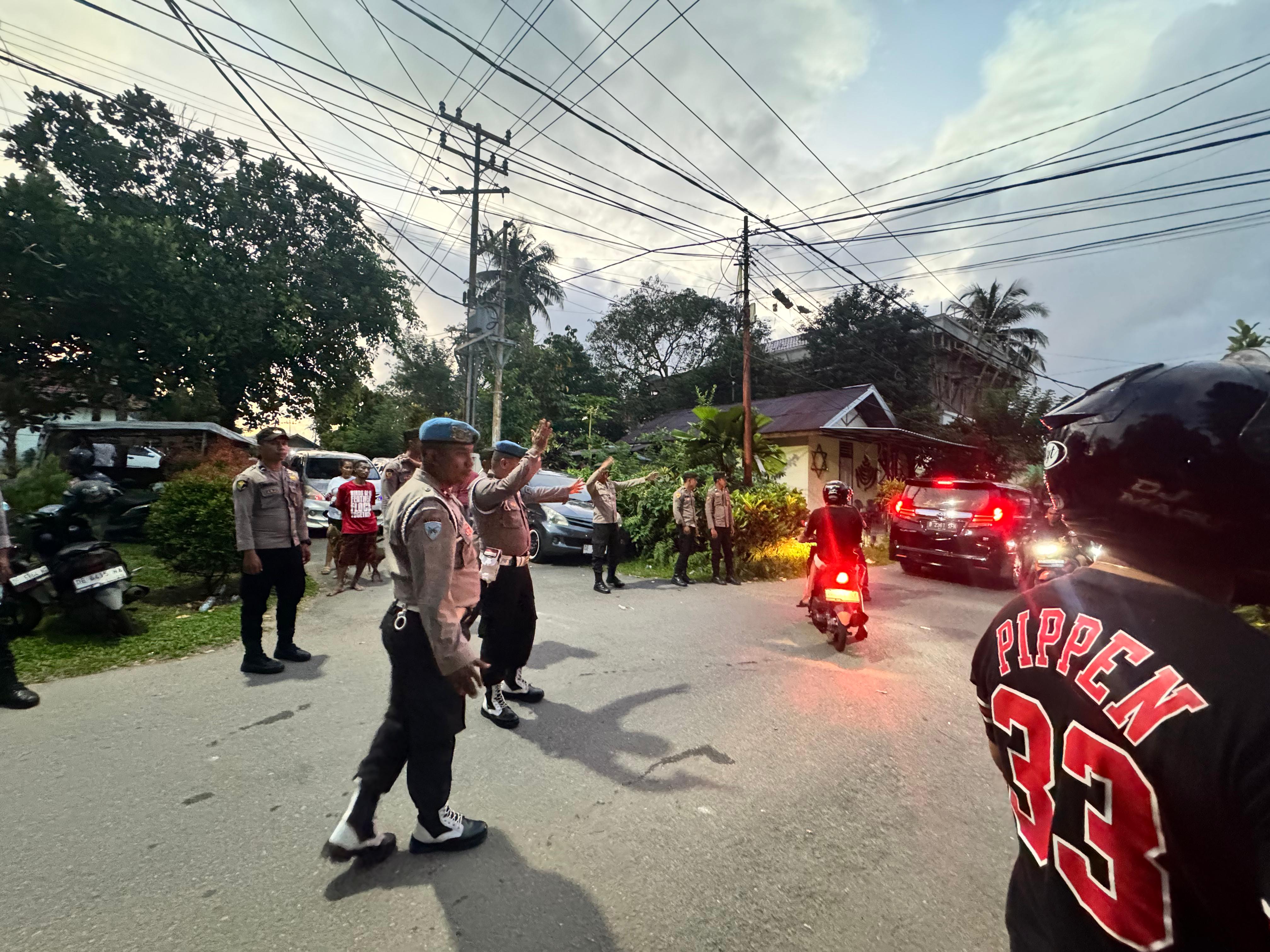 Polresta Ambon Laksanakan Pengamanan Penetapan Nomor Urut Paslon Wali Kota di KPU Ambon