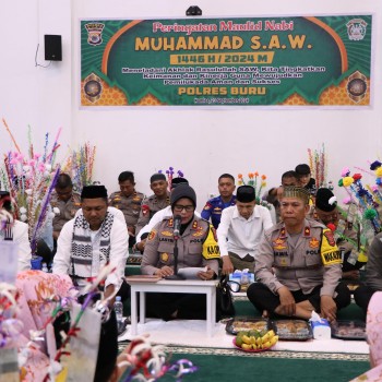 Polres Buru Gelar Peringatan Maulid Nabi Muhammad SAW 1446 H/2024 Polres Buru