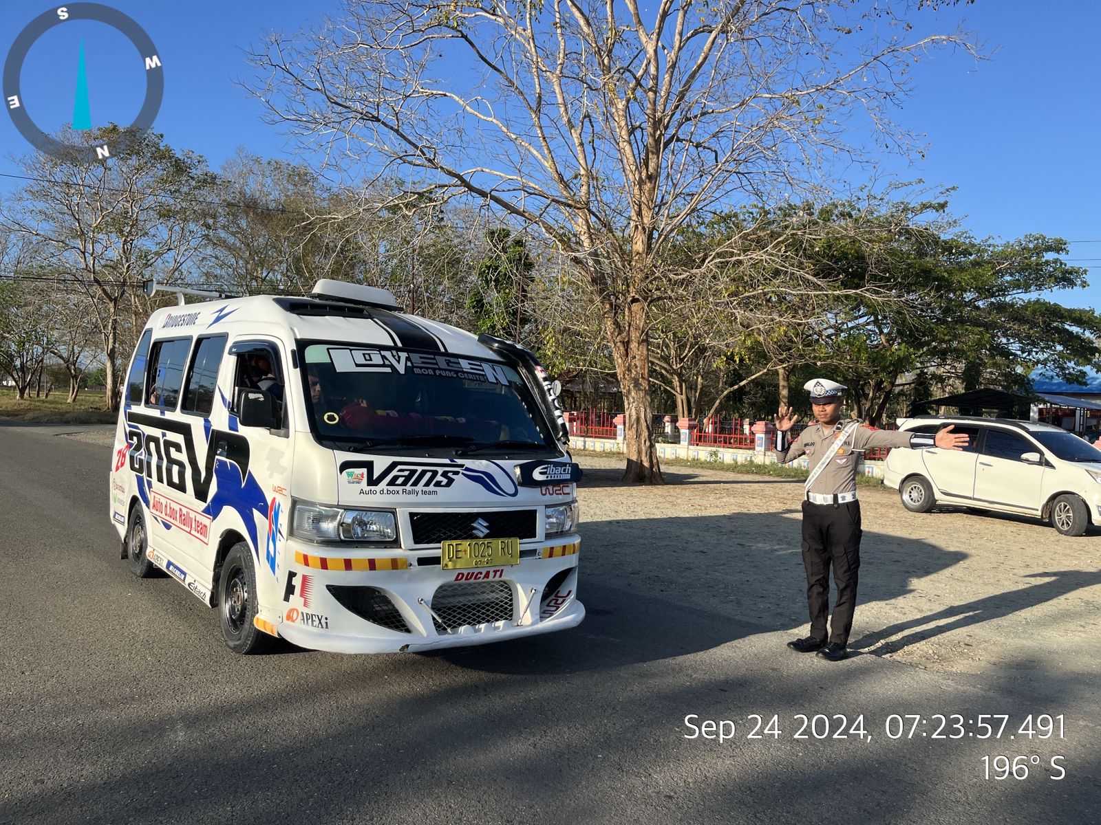 Satuan Lantas Polres MBD Intensifkan Gatur Jalan Wujudkan Kamseltibcarlantas Bagi Warga Pengguna Jalan