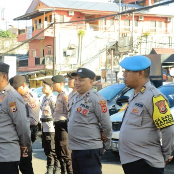 Personil Sie Propam Polresta Ambon Sigap Pastikan Kedisiplinan dan Kerapian Personil Polresta Ambon