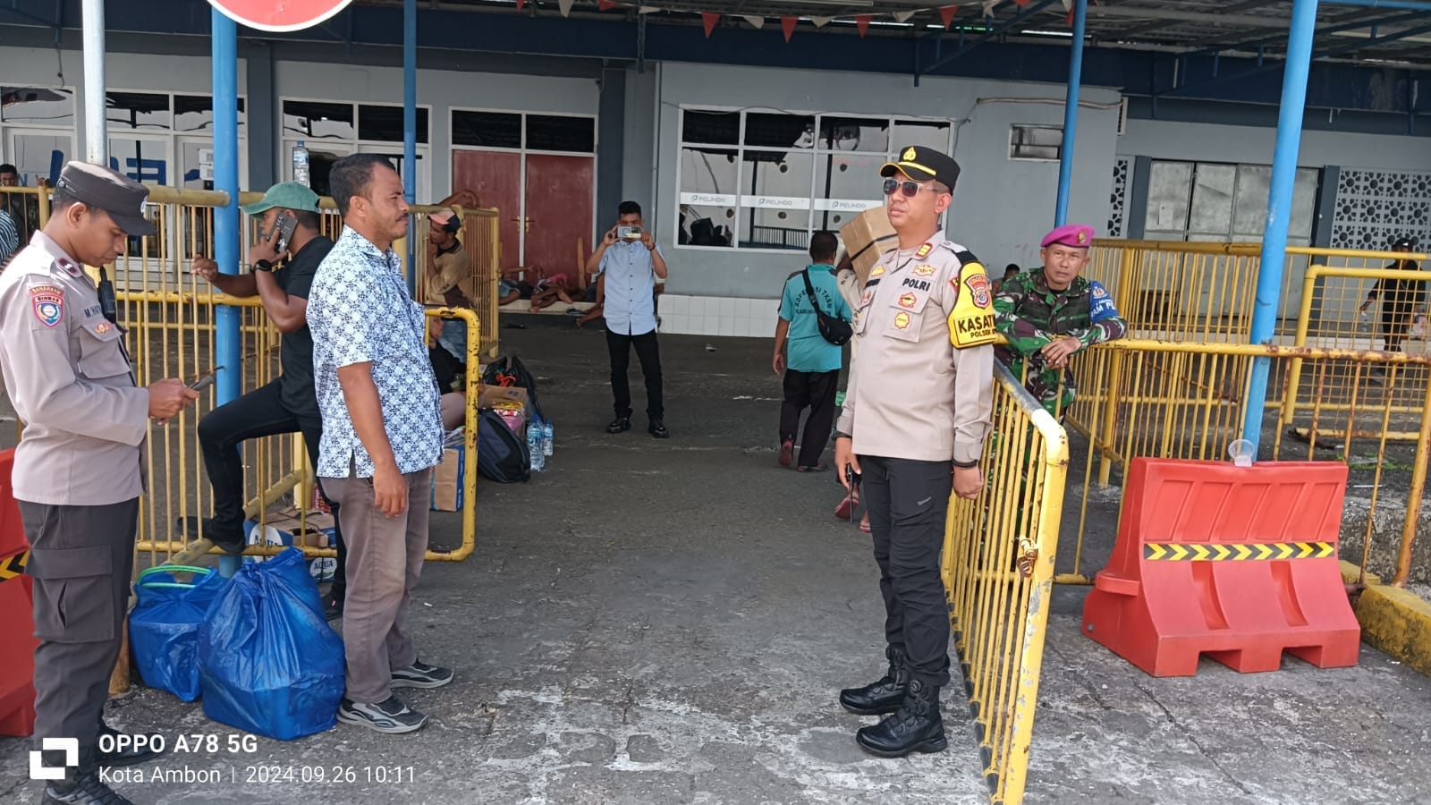 Polsek KPYS Ambon Sita Puluhan Liter Sopi