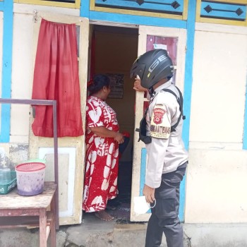 Patroli Dialogis Bhabinkamtibmas Negeri Ureng