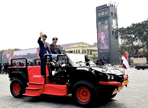 Presiden Jokowi Hadiri Apel Kesiapan Pengamanan Pelantikan Presiden dan Wakil Presiden 2024