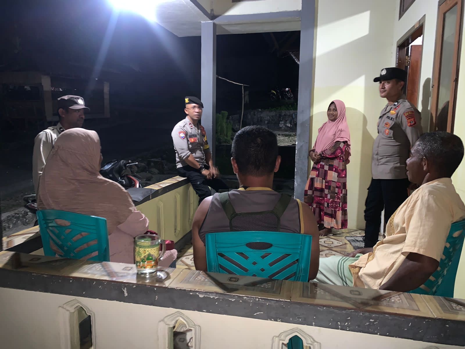 Kunjungan Sekaligus Himbauan Kamtibmas Oleh Personel Polsek Kei Besar.