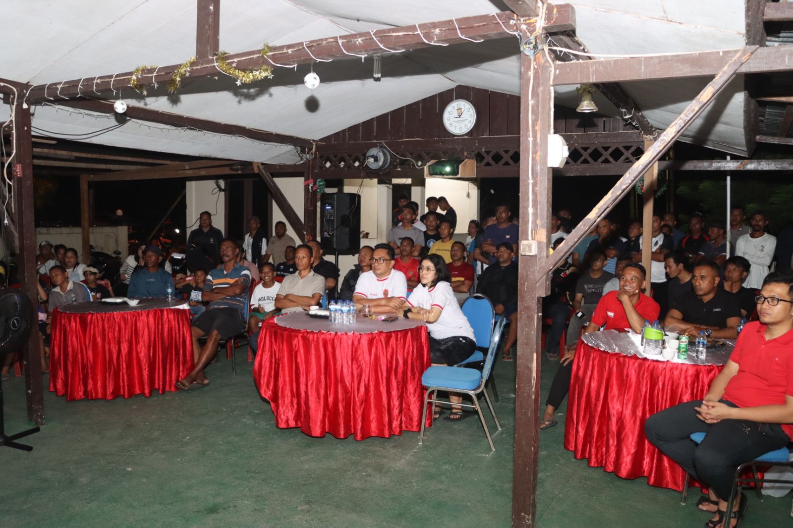 * System Pilkada, Polres SBB Ajak Warga Masyarakat Nobar Timnas*