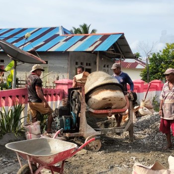 Cooling System, Polisi Sambangi Warga Binaan Kerja Bakti Perbaiki Jalan, Sampaikan Pesan Pilkada Damai