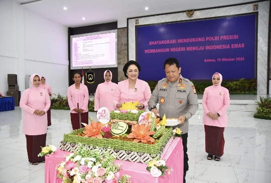 Hadiri Syukuran HKGB ke-72, Kapolda Maluku Minta Dukungan Bhayangkari kepada Polri untuk Bangun Negeri