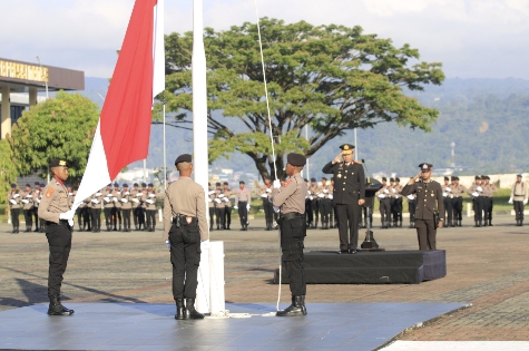 Pimpin Upacara Hari Sumpah Pemuda, Wakapolda Maluku Sampaikan Amanat Menpora