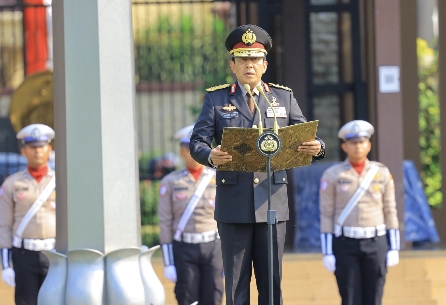 Mabes Polri Gelar Upacara Sumpah Pemuda : Indeks Pembangunan Pemuda Harus Ditingkatkan