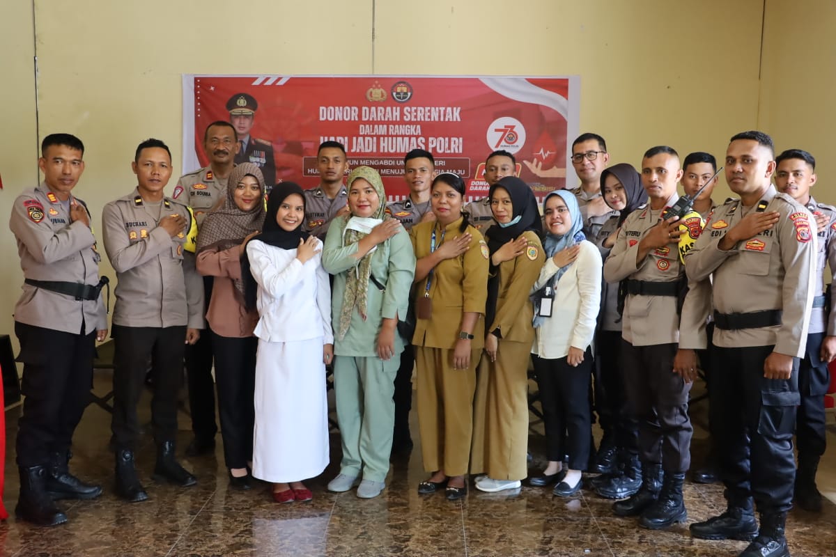 Polres Buru Selatan Laksanakan Donor Darah Peringati Hari Jadi Humas Polri Ke-73