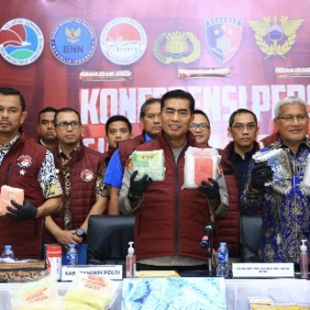 Dukung Asta Cita Prabowo-Gibran, Polri Sita Berton-ton Narkoba