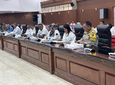 Rapat Bersama DPRD Maluku, Karo Ops; Tidak Ada Permasalahan Menonjol Selama Pentahapan Pilkada