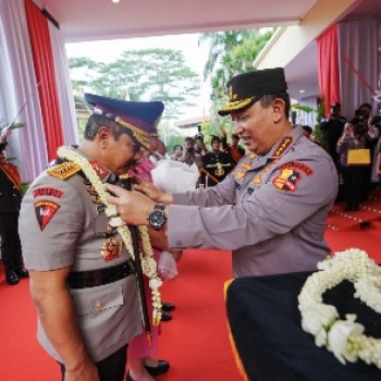 Gelar Pengantar Purna Tugas, Kapolri Sebut Jenderal (HOR) Agus Andrianto Sosok yang Tegas