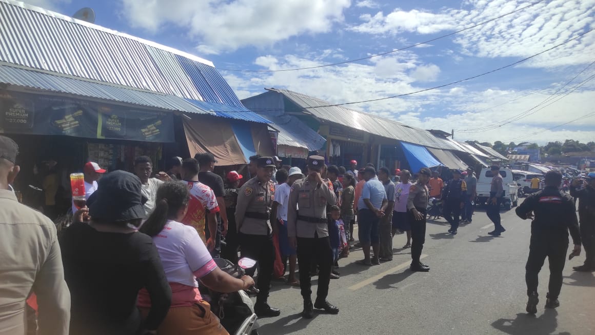 Jamin rasa aman, Personel OMP Polres Kepulauan Tanimbar amankan Kampanye salah satu Paslon