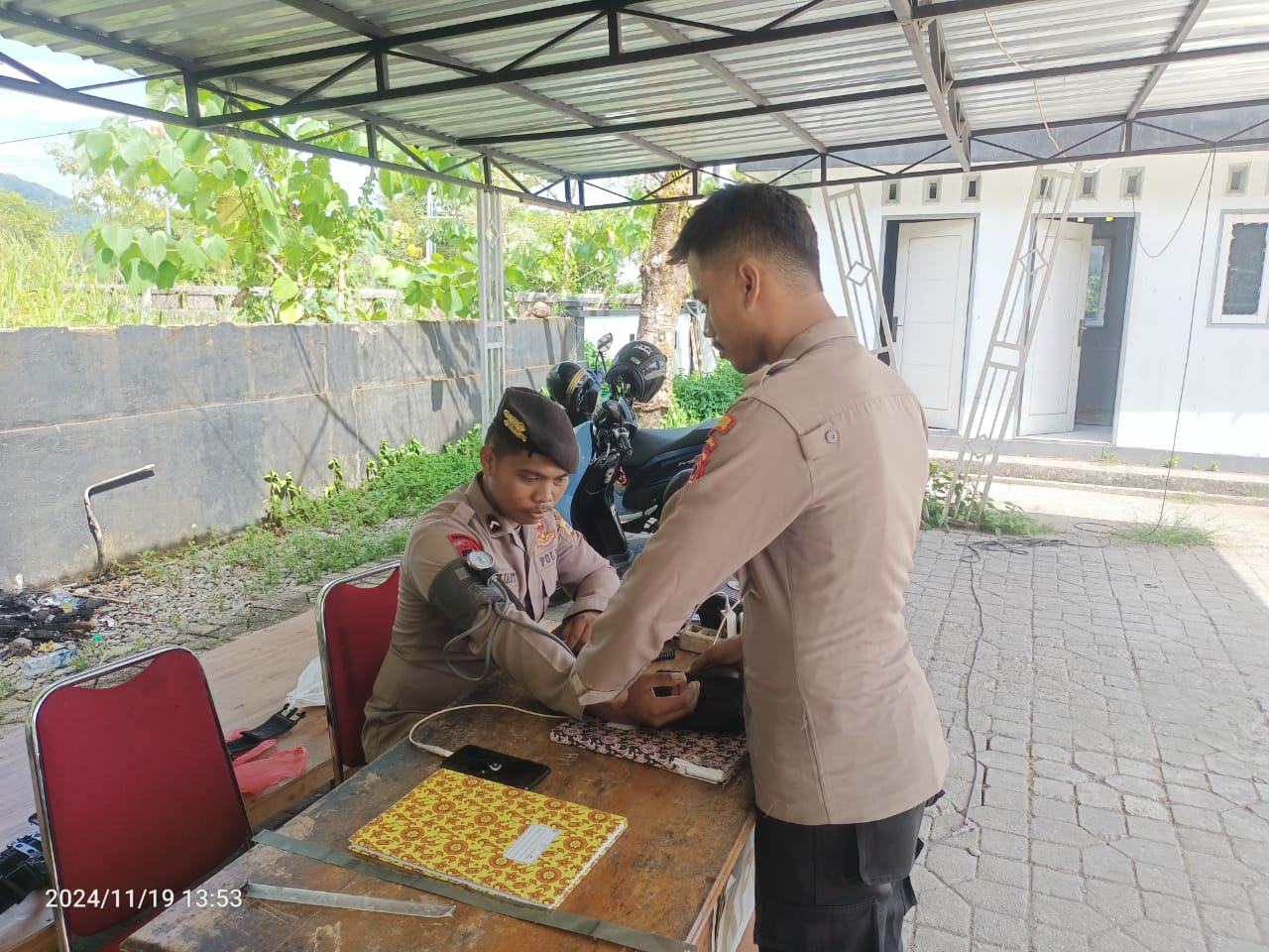 Polres Buru Selatan Pastikan Kesehatan personil Saat bertugas dalam Operasi Mantapm praja Salawaku 2024