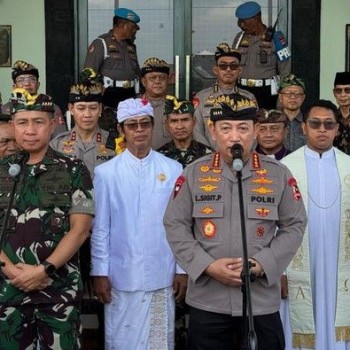 Sukseskan Pilkada 2024, Kapolri dan Panglima TNI Ikuti Doa Bersama Lintas Agama