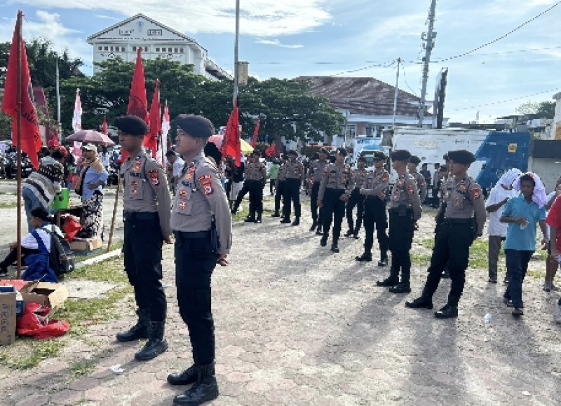 Ratusan Personel Satgas OMP Salawaku Dikerahkan Amankan Kampanye Akbar Paslon Gubernur Nomor Urut 1