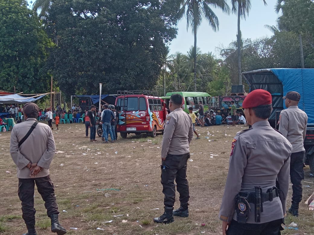Polsek Kisar Amankan Kampanye Terbuka Paslon Pilkada 2024, Antisipasi Kerawanan Kamtibmas