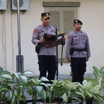 Polres Buru Selatan Laksanakan Apel Pergeseran Pasukan Pengamanan TPS Pilkada 2024