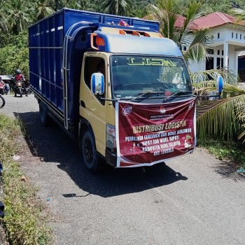 Polres Buru Selatan Kawal Distribusi Perdana Logistik Pilkada 2024