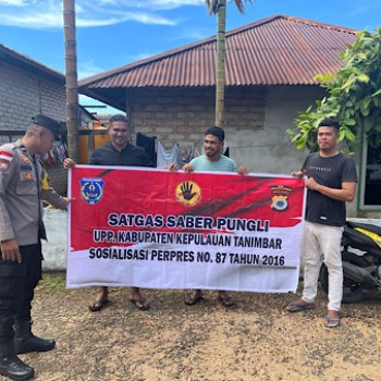 Cegah Praktek Pungli, Bhabinkamtibmas Watidal sosialisasikan Satgas Saber Pungli