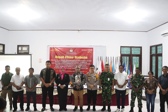 Pembukaan Rapat Pleno Rekapitulasi tingkat Kabupaten dihadiri Kapolres Kepulauan Tanimbar
