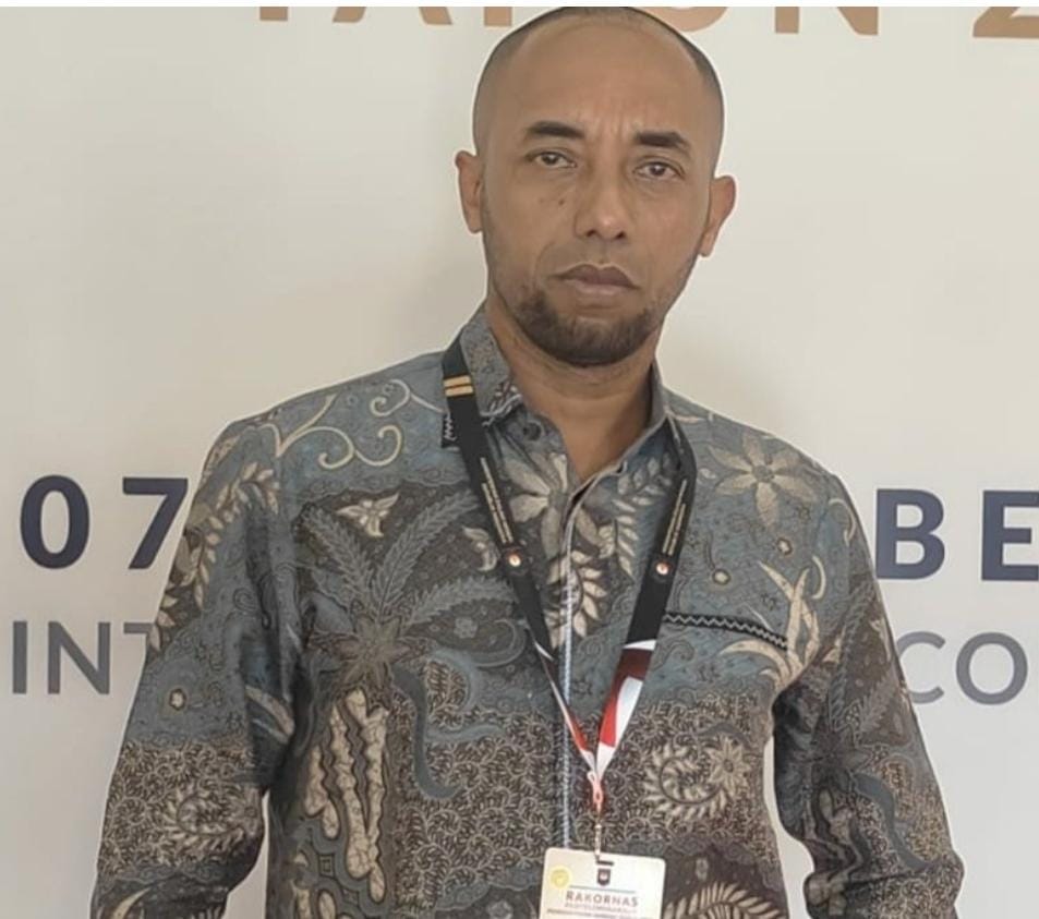 Tuding Kapolres Buru Bawa Kotak Suara, Ketua KPU Buru : Itu Tidak Benar