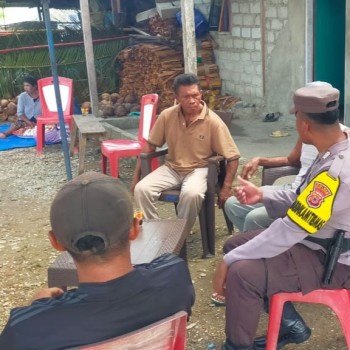 Polsek Namrole Melalui Bhabinkamtibmas Terus Laksanakan Cooling System