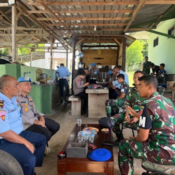 Tingkatkan Sinergitas TNI Polri, Sipropam Polres Kepulauan Tanimbar lakukan silaturahmi ke Subdenpom XV/2-3