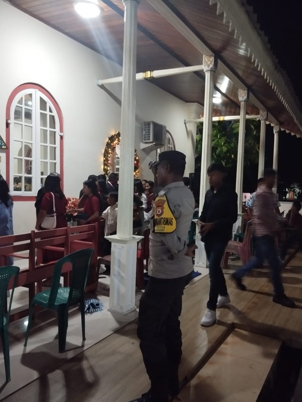 Pengamanan Ibadah oleh Kepolisian di Gereja Bethesda Jemaat Silale