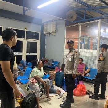 Giat Patroli Polsek KPYS di Kawasan Terminal Penumpang Pelabuhan Yos Sudarso