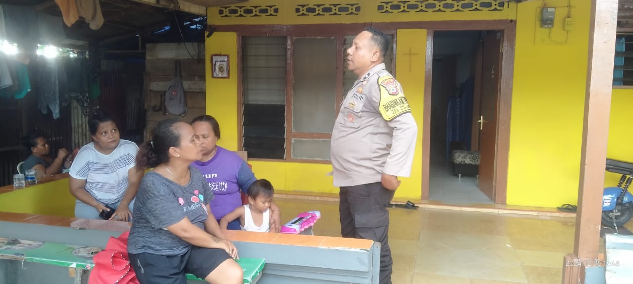 BHABINKAMTIBMAS KELURAHAN BENTENG SAMBANGI WARGA DAN BERIKAN HIMBAUAN KAMTIBMAS