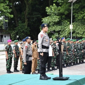 Kapolda Pimpin Apel Gelar Pasukan Kesiapan Pengamanan Kunjungan Wakil Presiden RI di Ambon