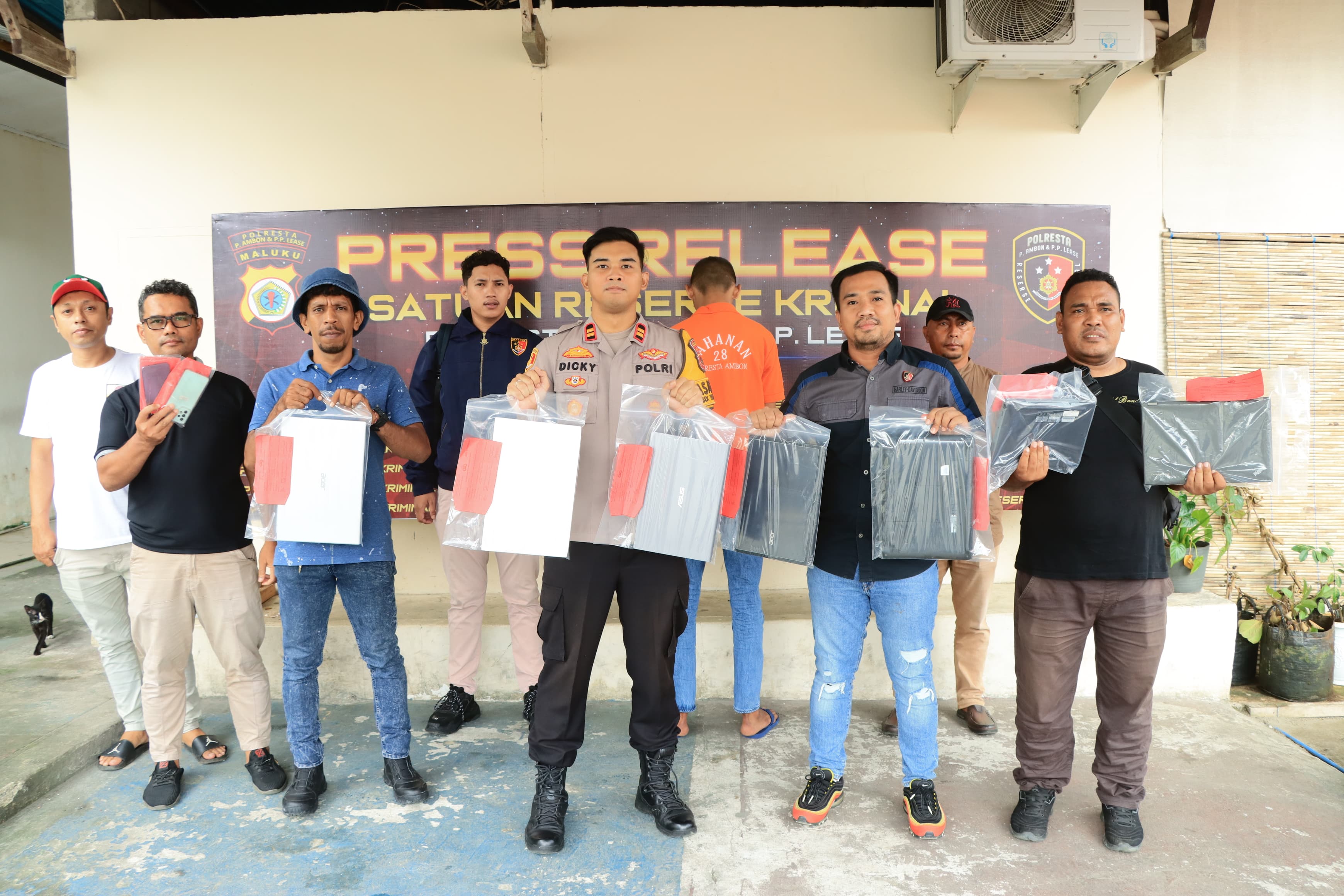 Polresta Ambon Ringkus Pelaku Pencurian