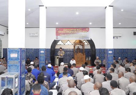Polda Maluku Gelar Peringatan Isra Miraj: Tingkatkan Kualitas Ibadah Dan Kinerja Guna Menjadi Polri Presisi Indonesia Maju