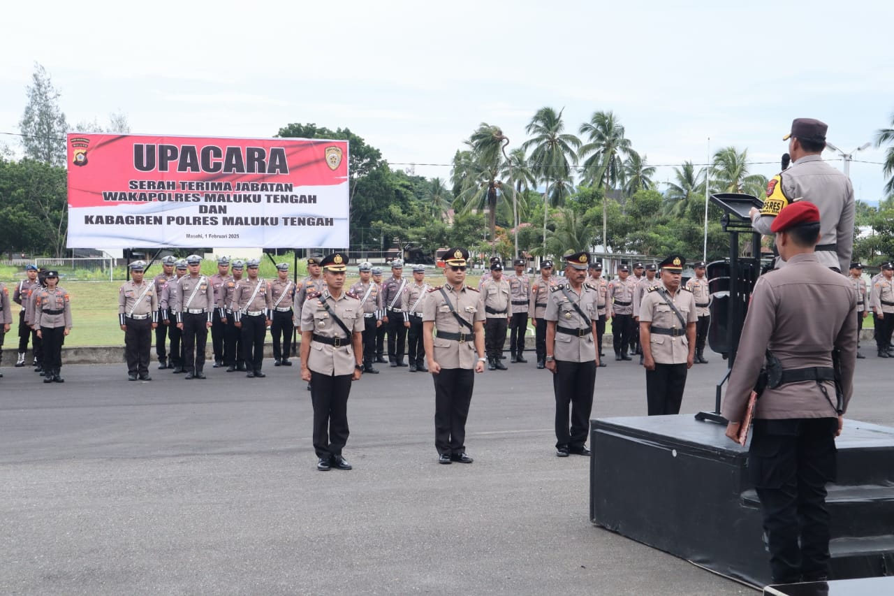 Kapolres Maluku Tengah Pimpin Sertijab Waka Polres Dan Kabag Ren Polres Maluku Tengah