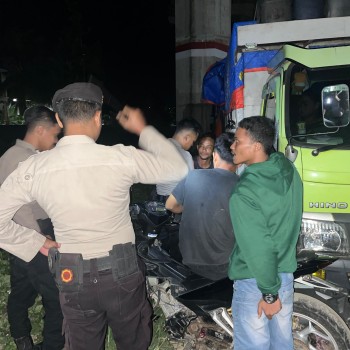 Cegah Gangguan Kamtibmas, Polresta Ambon Gelar Patroli Malam dan Berikan Himbauan kepada Warga