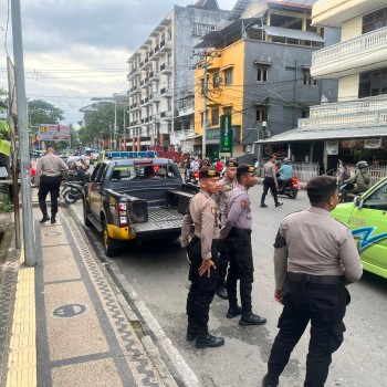 Personel Sat Samapta Polresta Ambon Gelar Patroli Antisipasi Tawuran Pelajar