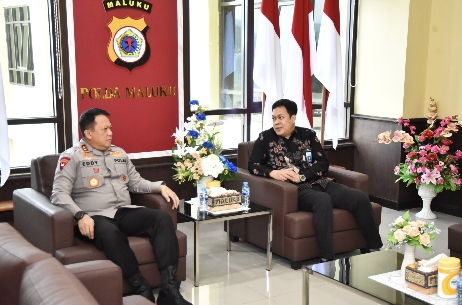 Kapolda Maluku Terima Kunjungan Silaturahmi Manager Garuda Indonesia