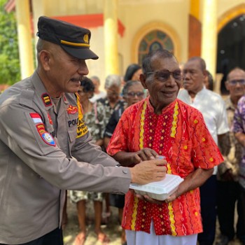 Polres Kepulauan Tanimbar berbagi Kasih lewat Minggu Kasih