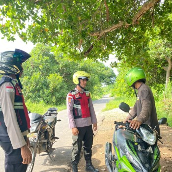 Melalui Patroli Harkamtibmas, Polsek Wetar Tekankan Warga Jaga Stabilitas Kamtibmas