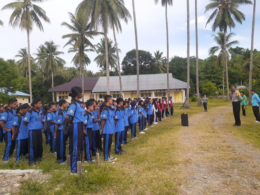 Police Goes To School, Sat Lantas Polres Buru Selatan Sosialisasikan Ops Keselamatan Salawaku 2025